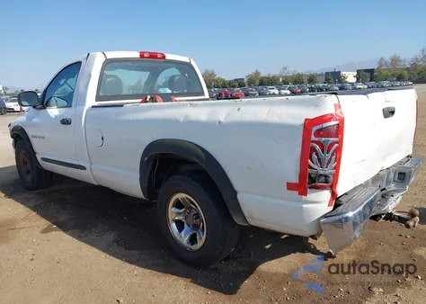 2004 Dodge Ram 1500 St z USA, uszkodzony, nr VIN 1D7HA16N04J215733